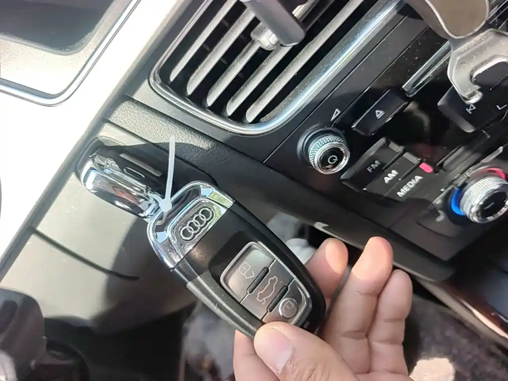 Audi A4L — миниатюра 12