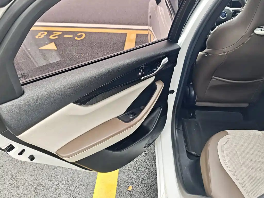 BYD Qin PLUS — миниатюра 14