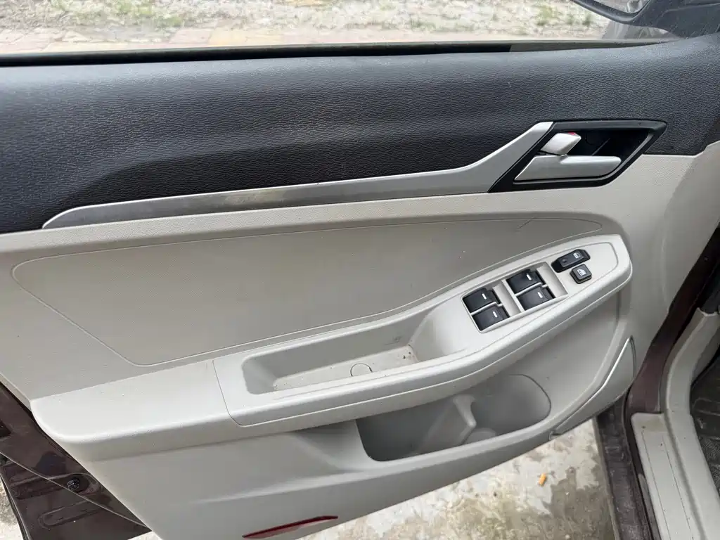 Geely Vision — миниатюра 7