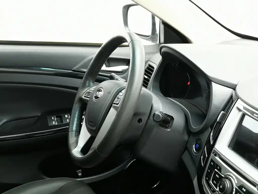 BYD Surui — миниатюра 22