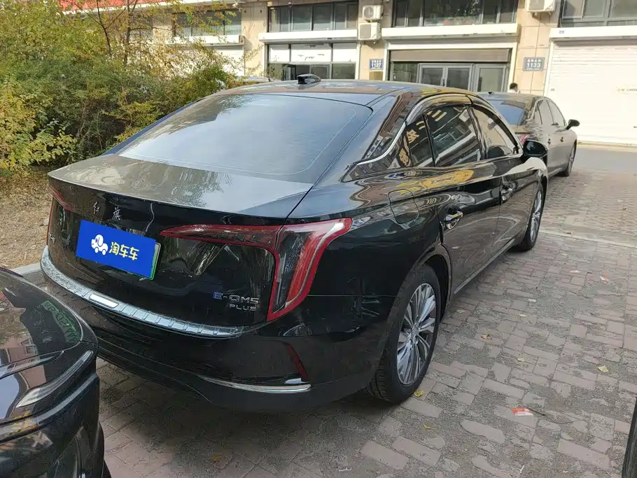 Hongqi Hongqi E-QM5 — миниатюра 3