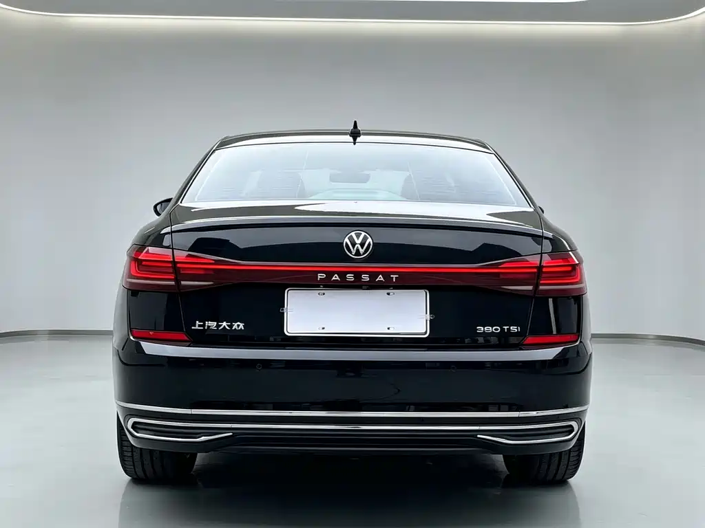 Volkswagen Passat — миниатюра 4