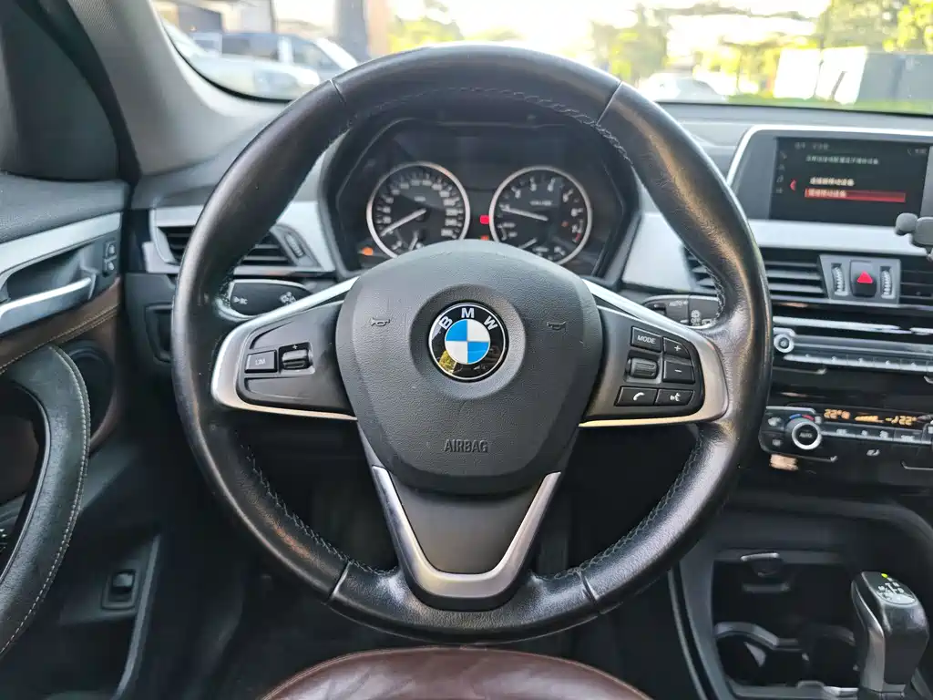 BMW X1 — миниатюра 8