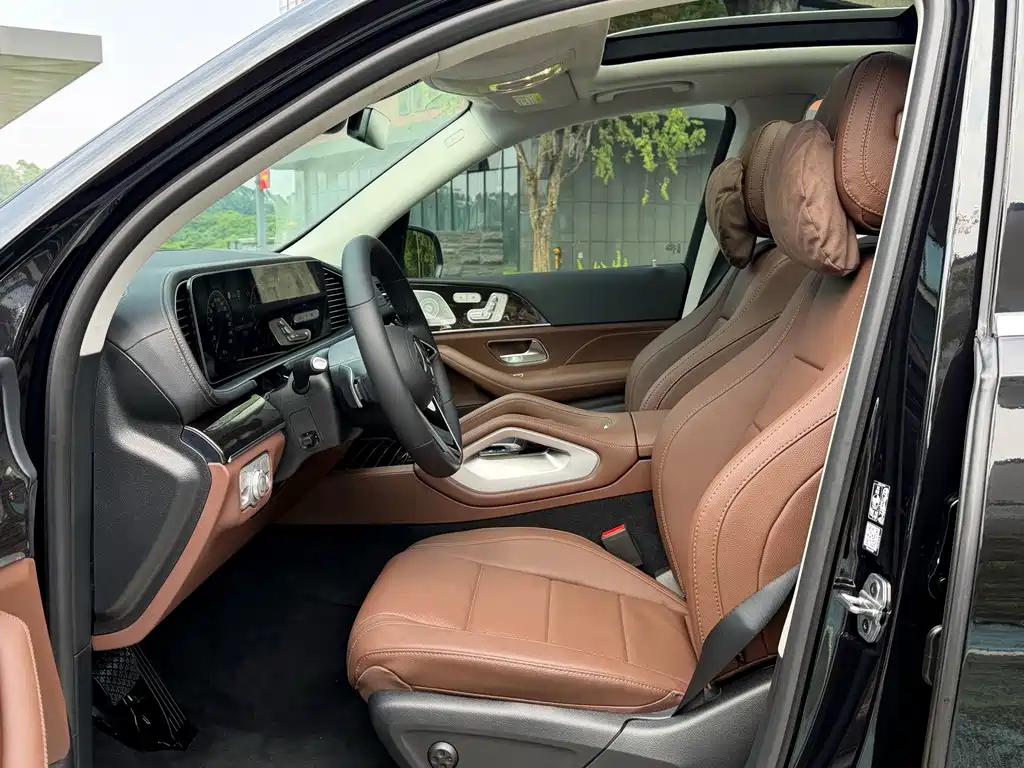 Mercedes-Benz GLE (Import) — миниатюра 6