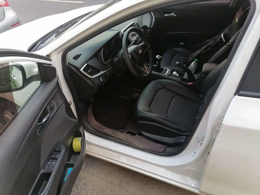Chevrolet Cavalier — миниатюра 17