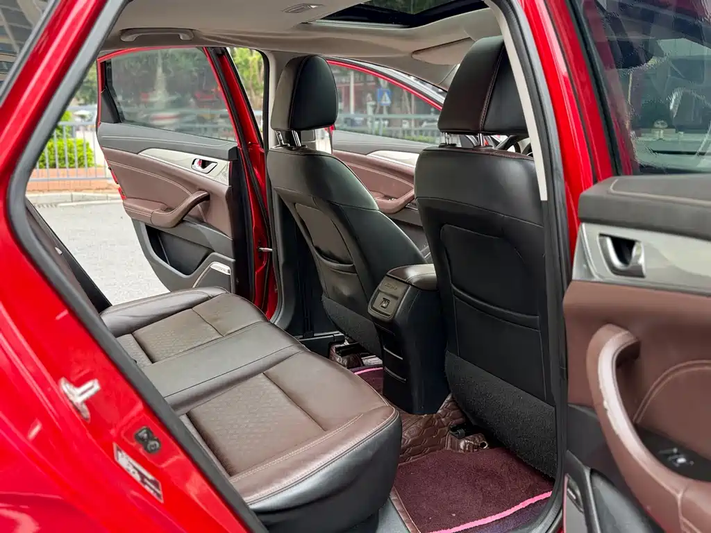 Changan Eado — миниатюра 8
