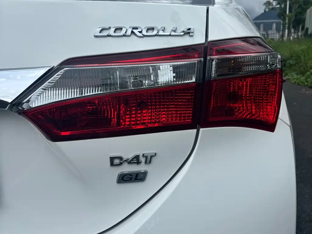 Toyota Corolla — миниатюра 11