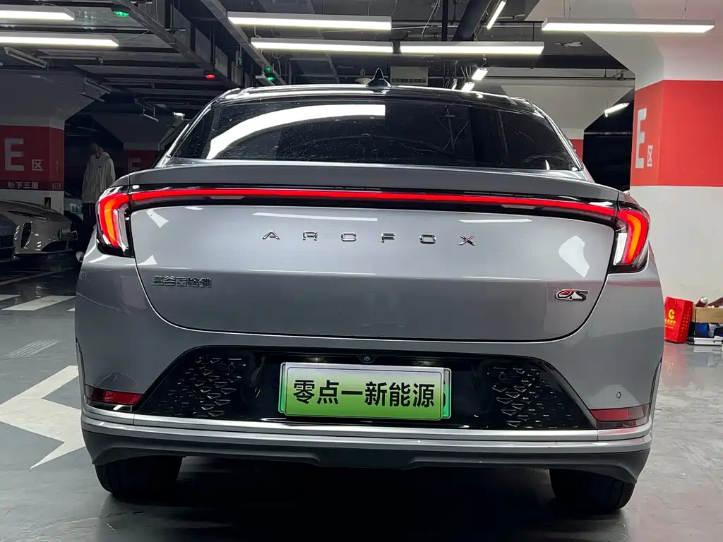 ARCFOX Alpha S — миниатюра 12