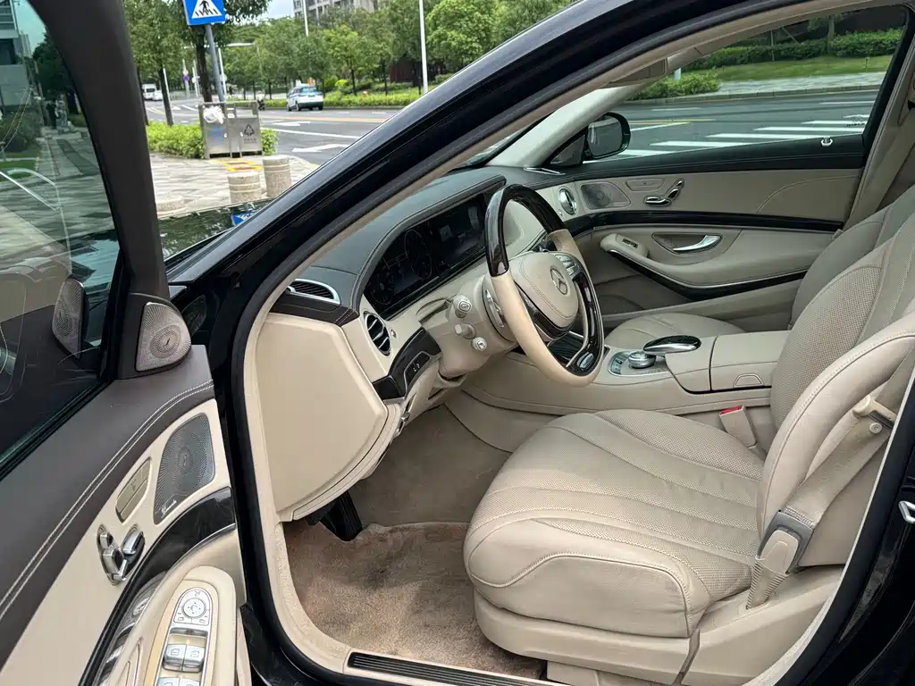 Mercedes-Benz S-Class — миниатюра 8