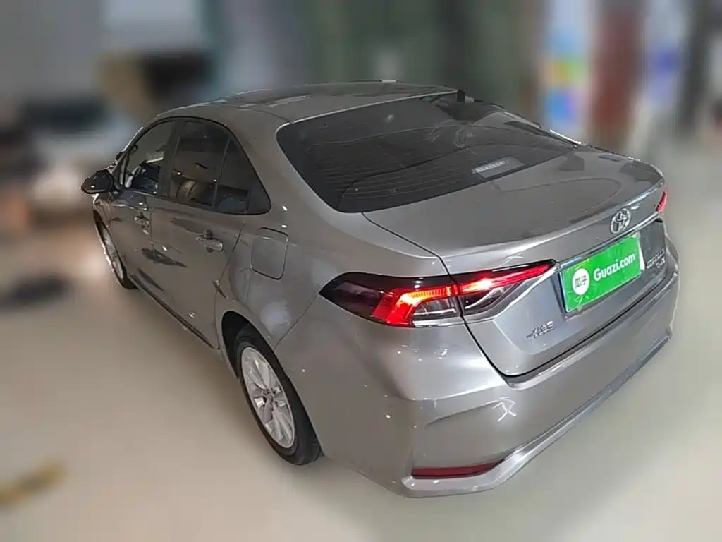 Toyota Corolla — миниатюра 7