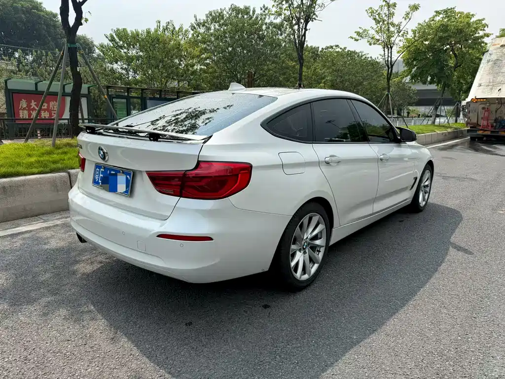 BMW 3 Series GT — миниатюра 4