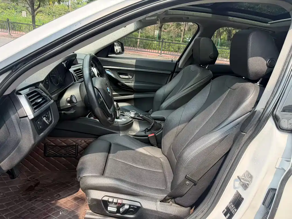 BMW 3 Series GT — миниатюра 6