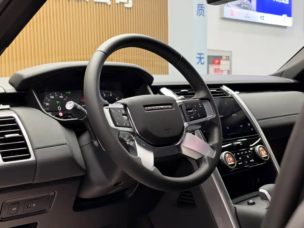 Land Rover Discovery — миниатюра 9