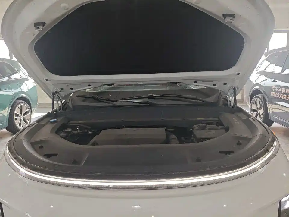 Li Auto Li L9 — миниатюра 10