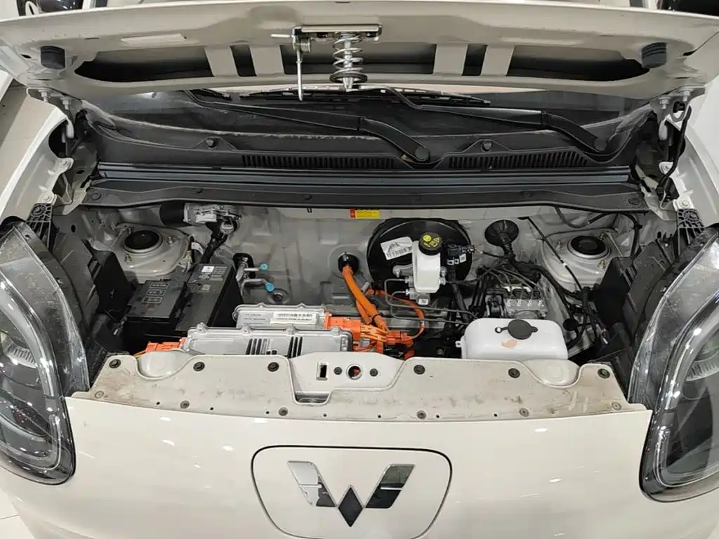 Wuling MINIEV — миниатюра 20