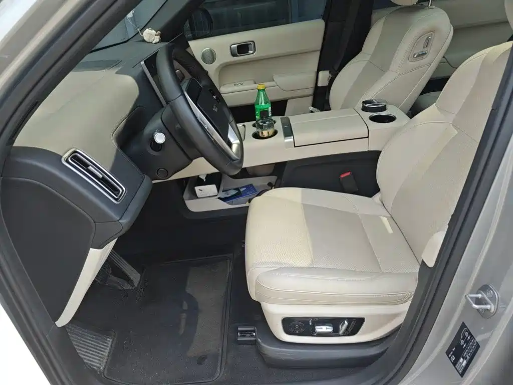 Li Auto Li L8 — миниатюра 11