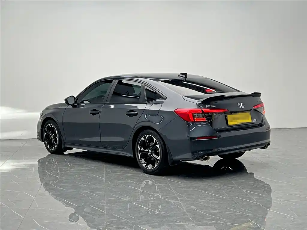Honda Civic 2022 240TURBO CVT