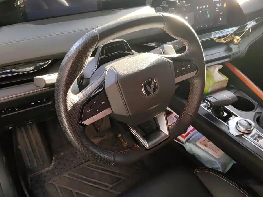 Changan UNI-V — миниатюра 15