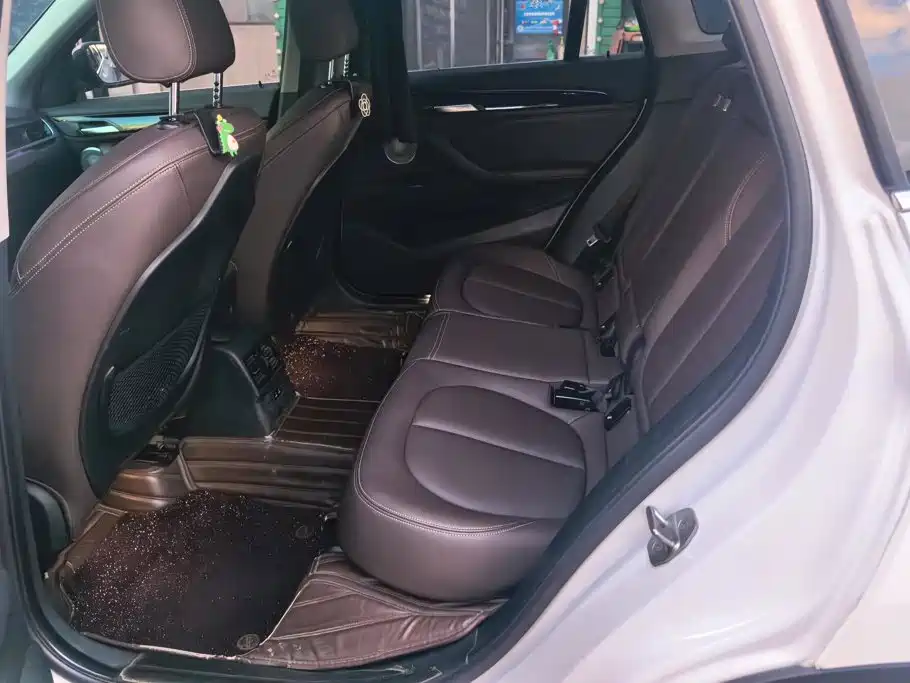 BMW X1 — миниатюра 11