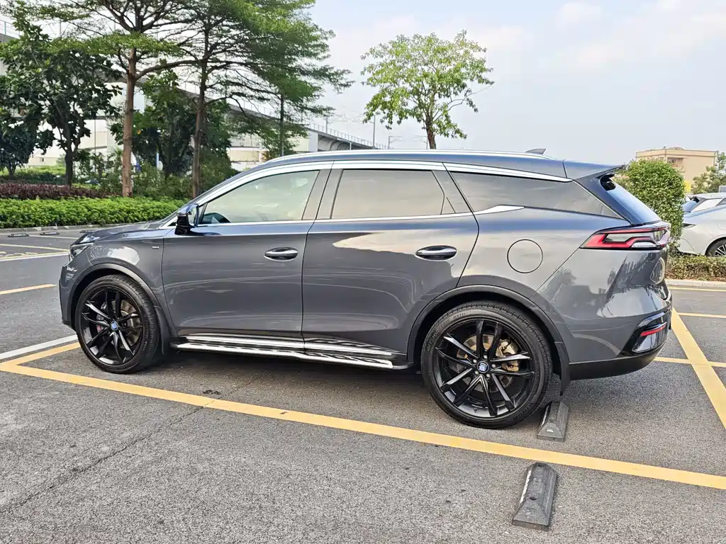BYD Tang New Energy — миниатюра 24