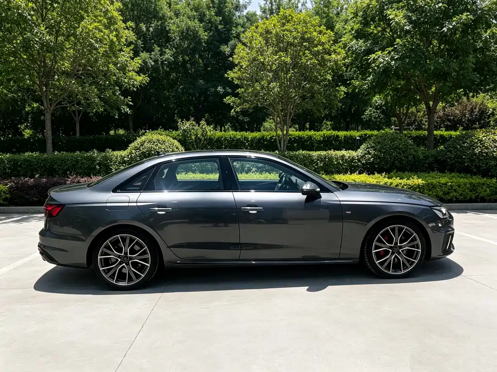 Audi S4 — миниатюра 3
