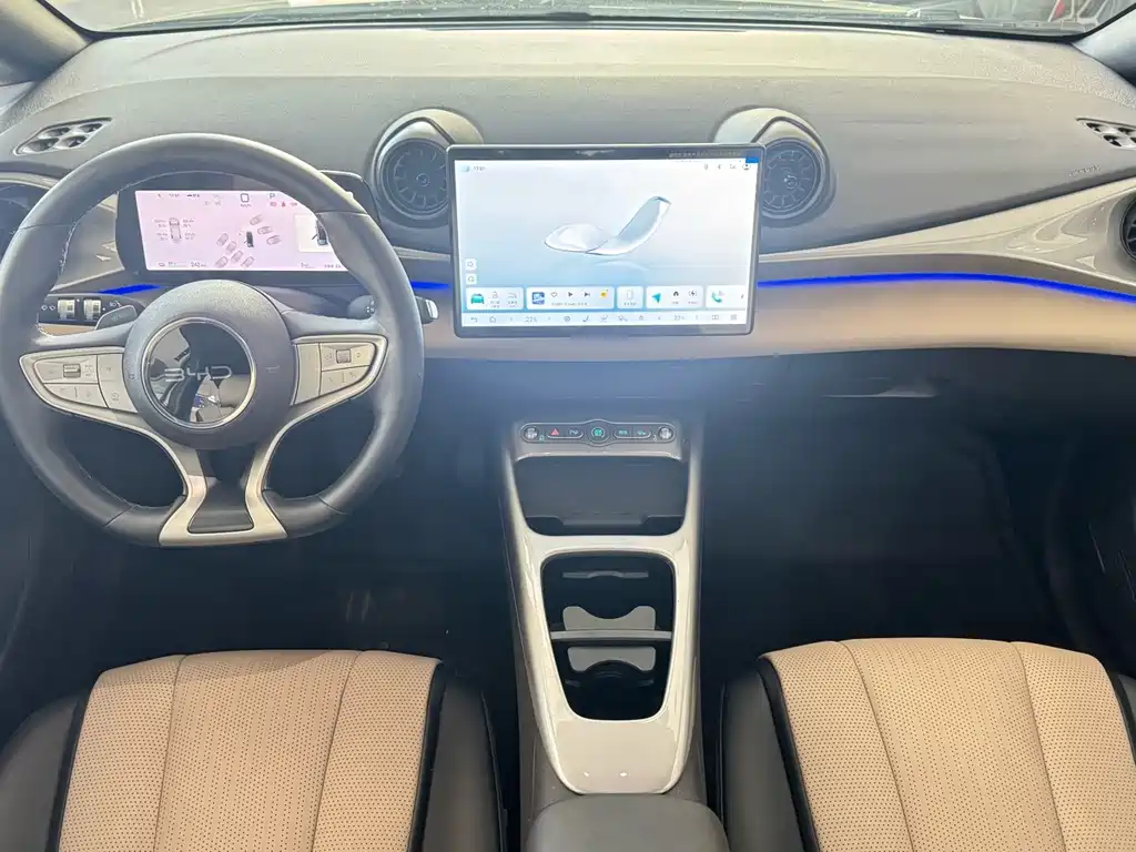 BYD Dolphin — миниатюра 10