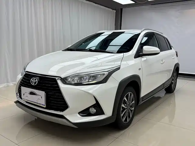 Toyota Yaris L