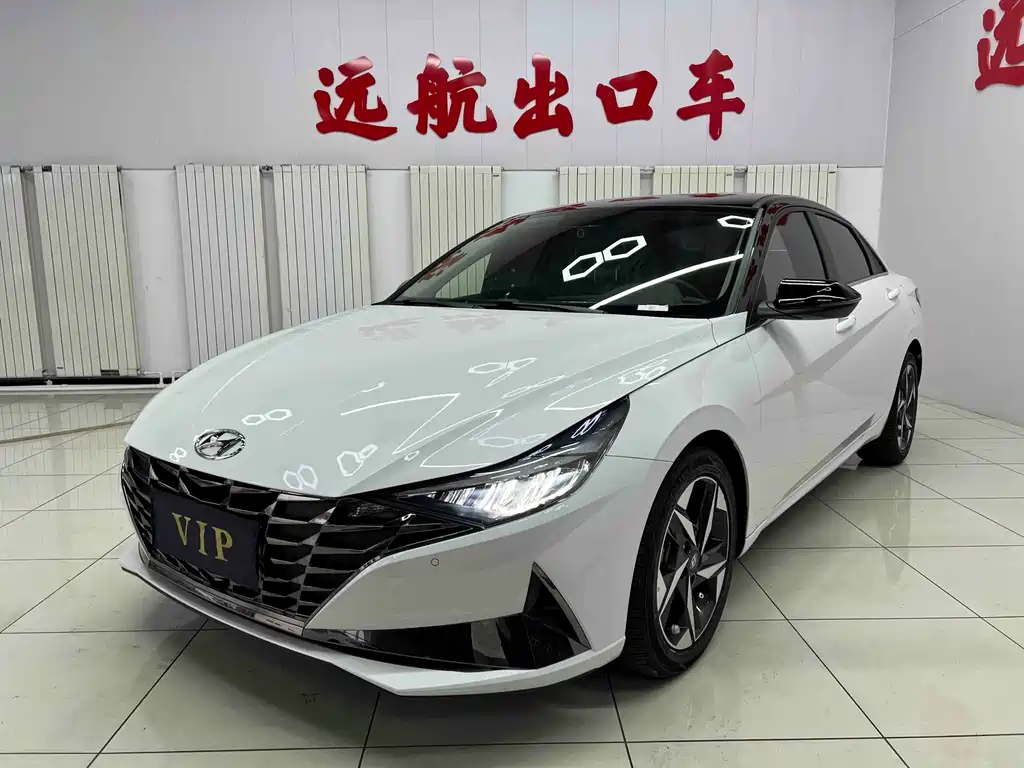 Hyundai Elantra 2023