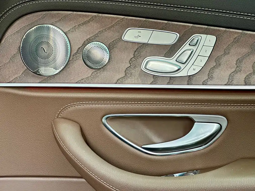 MERCEDES-BENZ E CLASS