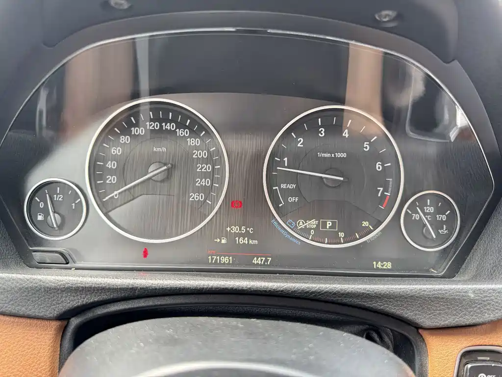 BMW 3 Series — миниатюра 20