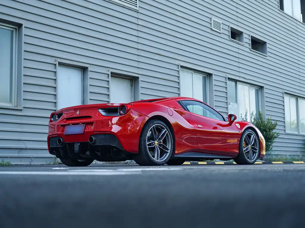 Ferrari 488 — миниатюра 4
