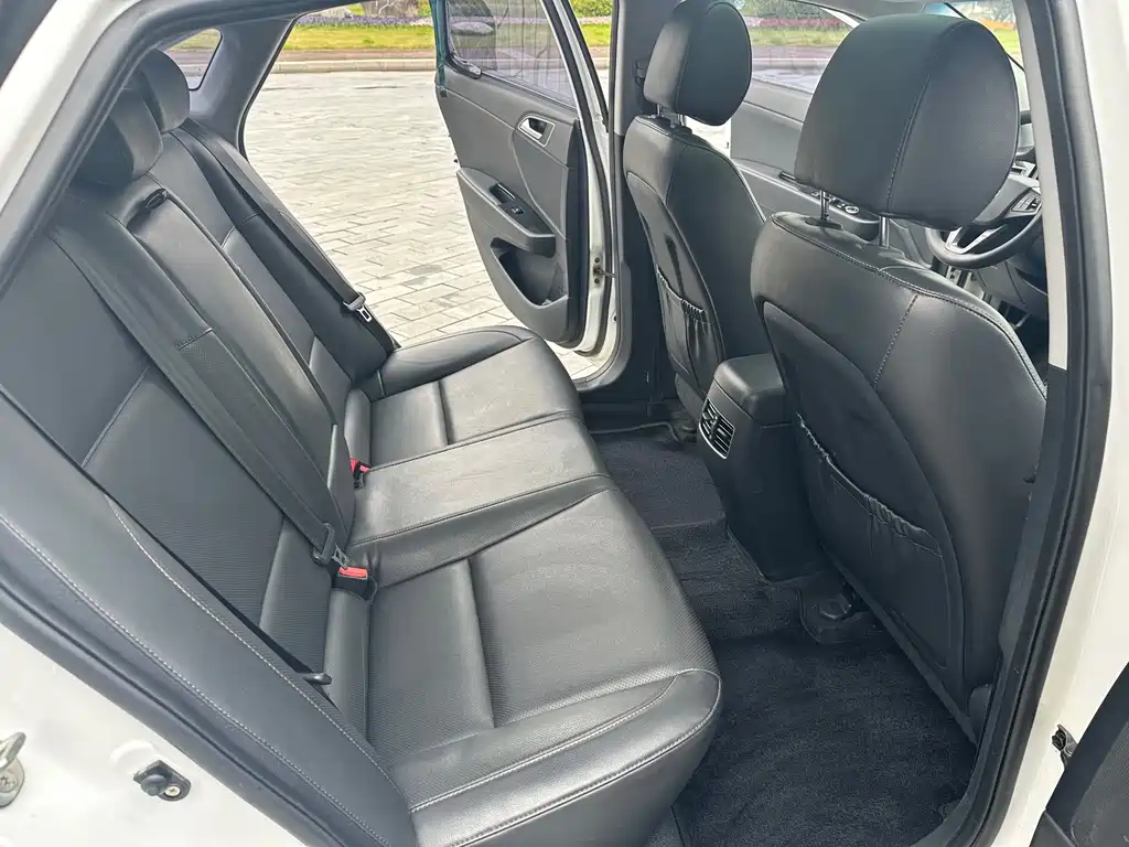 Hyundai Mistra — миниатюра 12