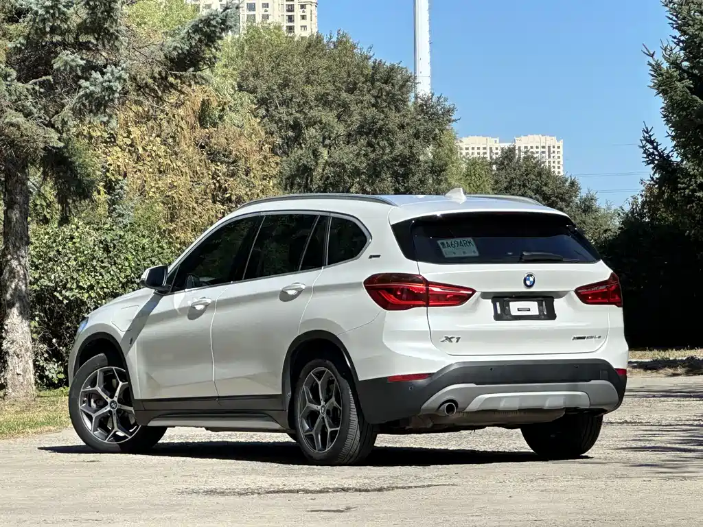 BMW X1 New Energy — миниатюра 6