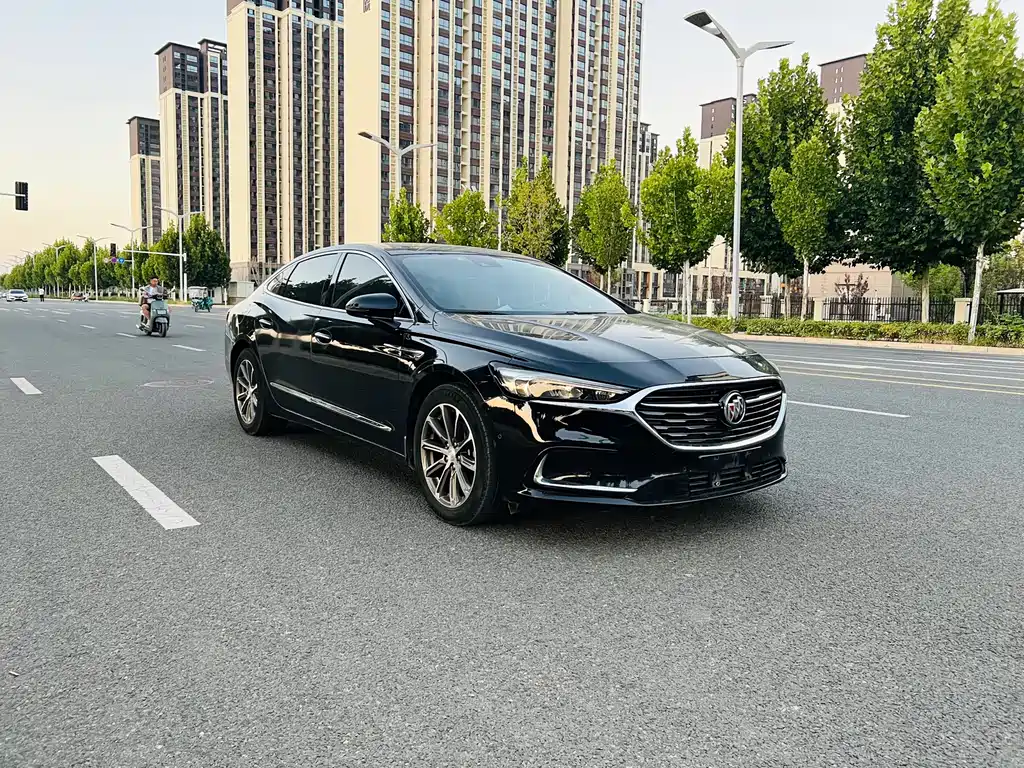 Buick LaCrosse — миниатюра 3