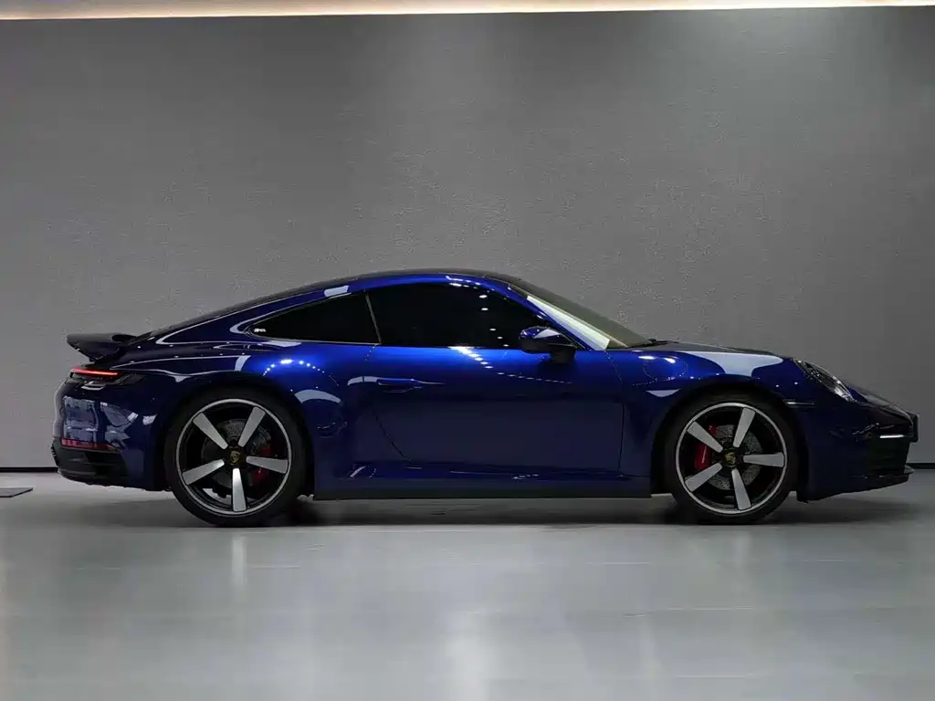 Porsche 911 2020 Carrera 3.0T