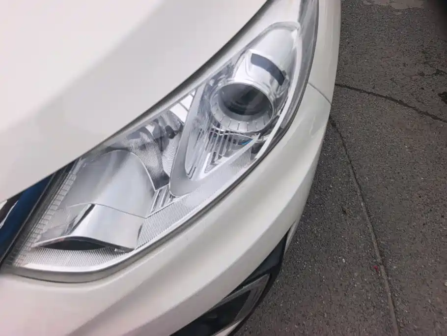 BAIC Senova X35 — миниатюра 5