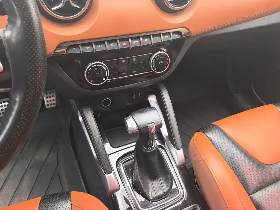 BAIC Senova X35 — миниатюра 16