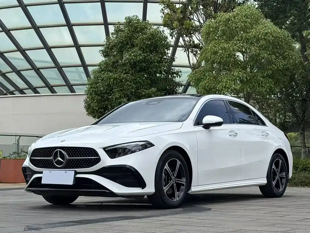 Mercedes-Benz A-Class 2023