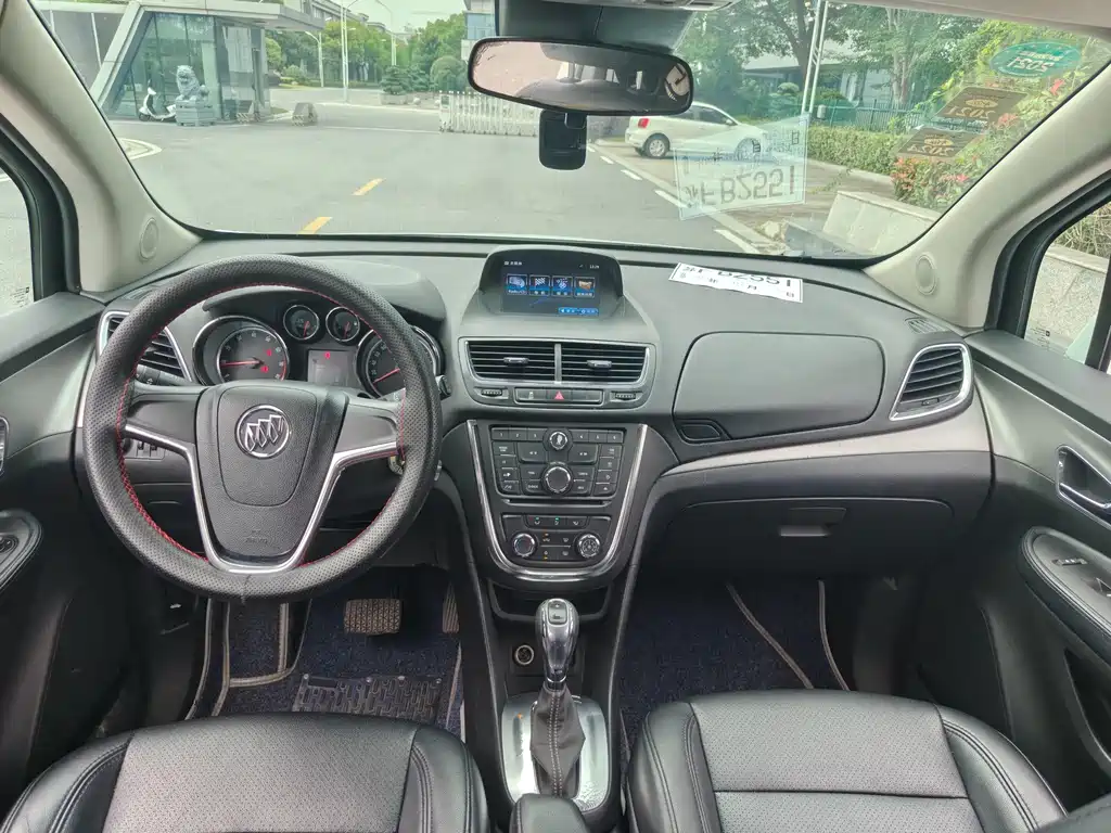 Buick Encore — миниатюра 6