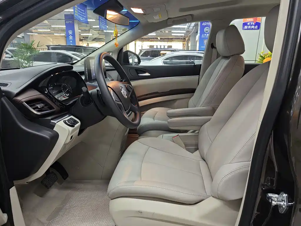 Buick GL8 2022 652T Comfort