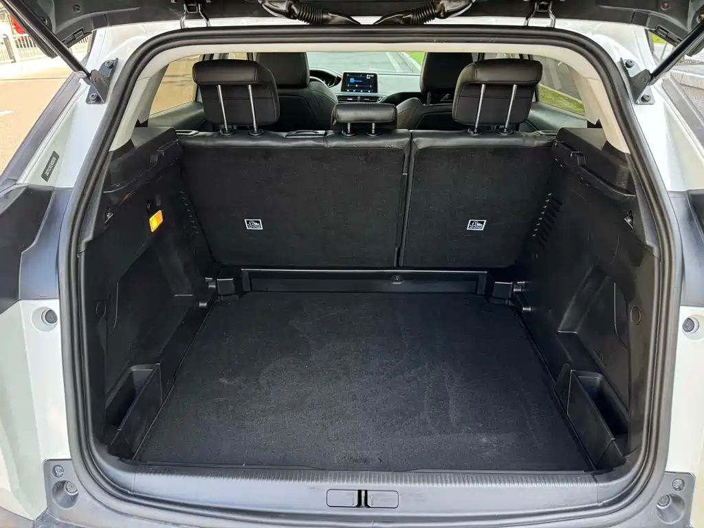 Peugeot 4008 — миниатюра 12