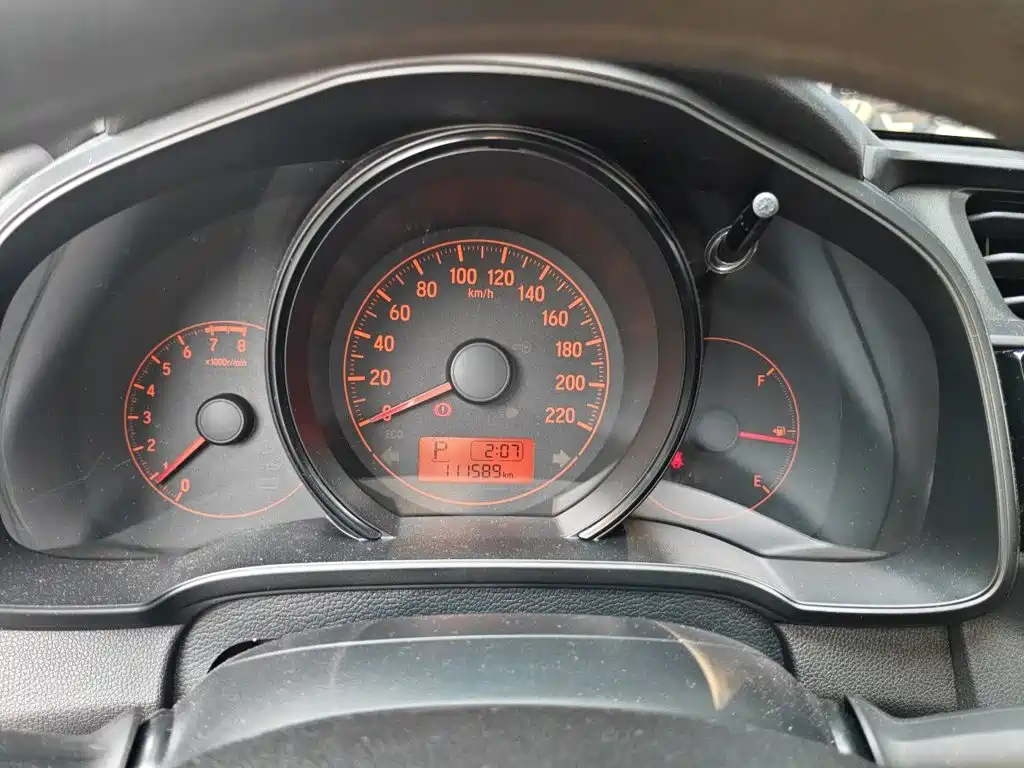 Honda Fit — миниатюра 12