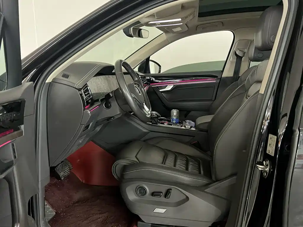 Volkswagen Touareg 2019 3.0TSI VI
