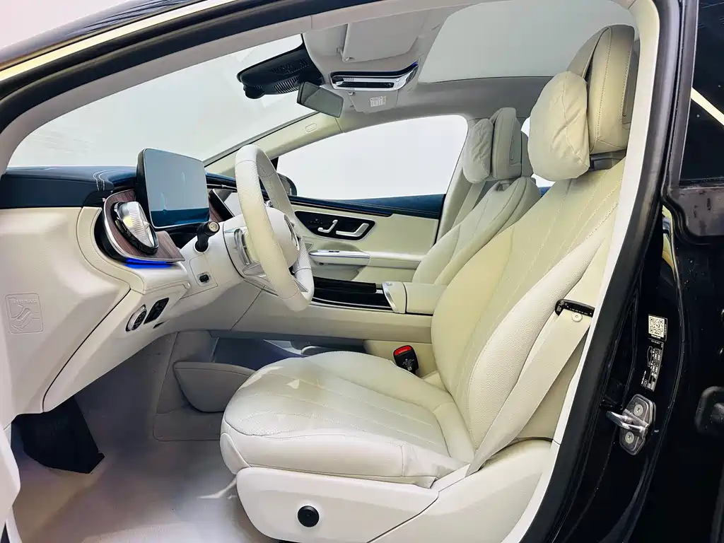 Mercedes-Benz EQE 2025 500 4MATIC