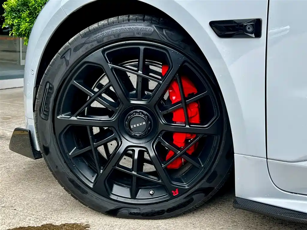 Zeekr 001 FR 2023 FR 100kWh