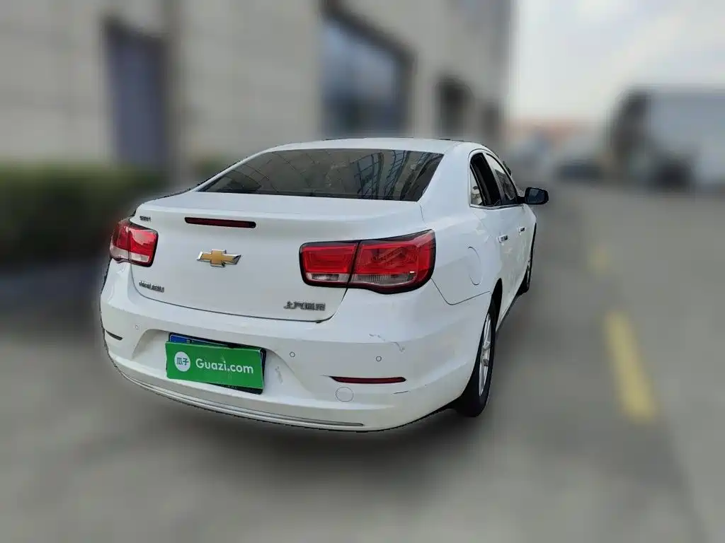 Chevrolet Malibu — миниатюра 4