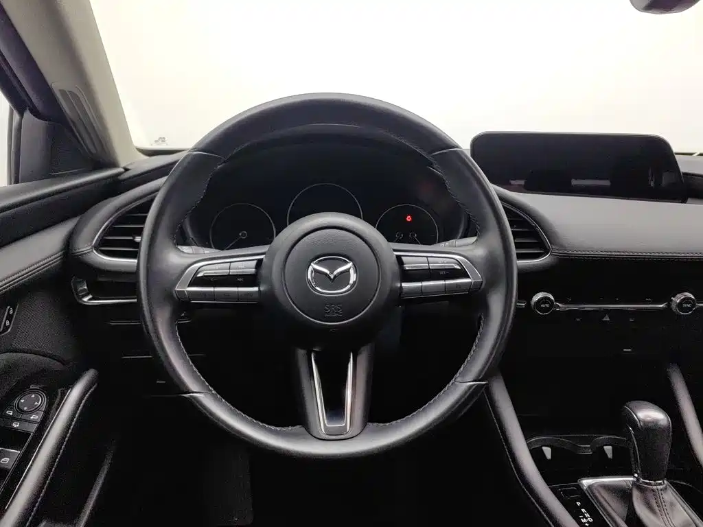 Mazda 3 Axela — миниатюра 11