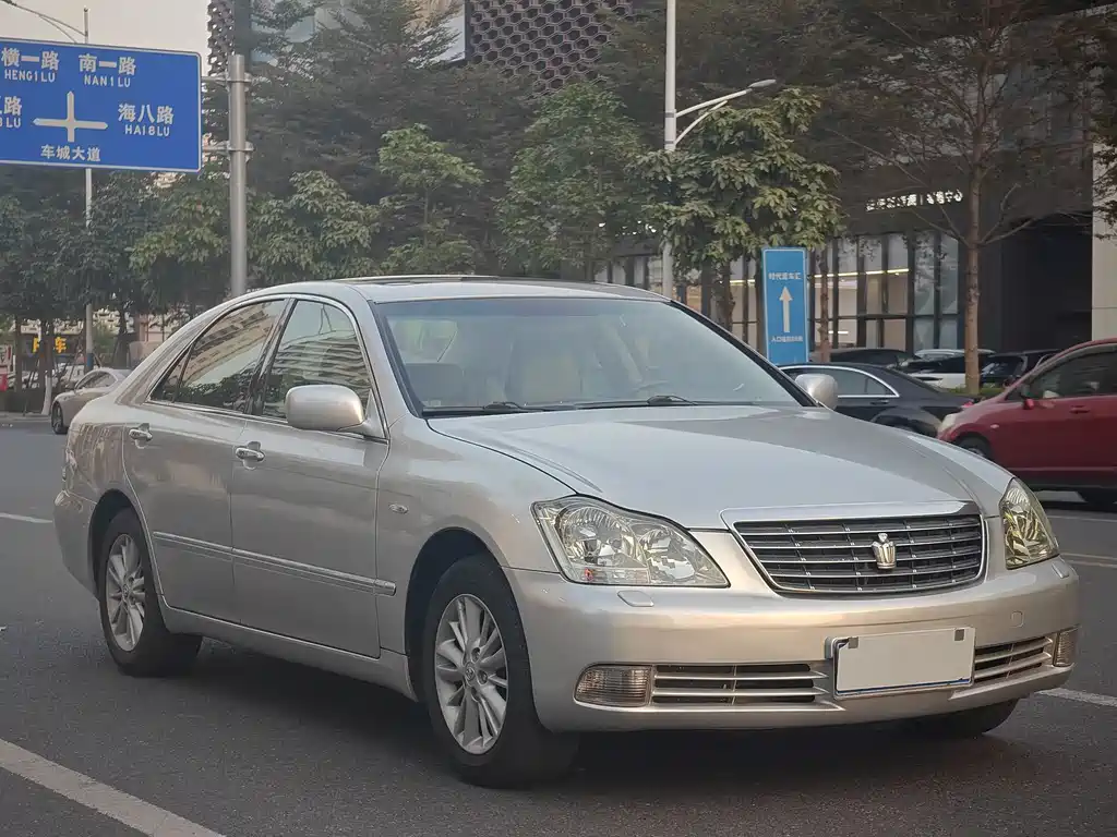 Toyota Crown 2007 2.5L Royal