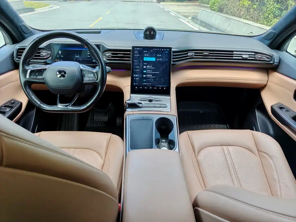 NIO ES6 — миниатюра 6