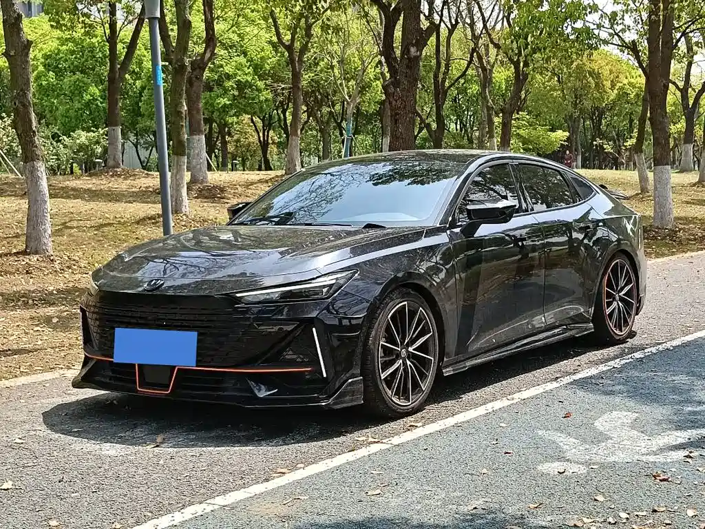 Changan UNI-V 2023